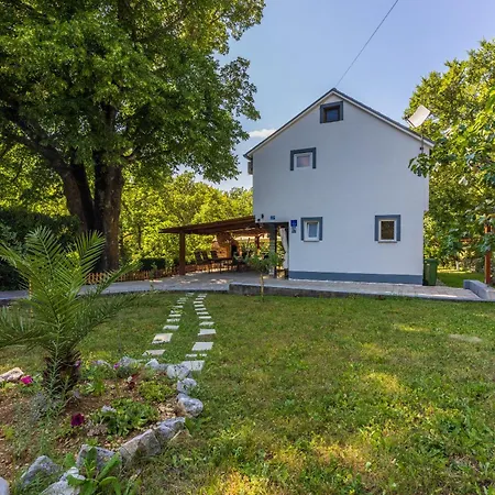 Feriehus Plavac Grižane