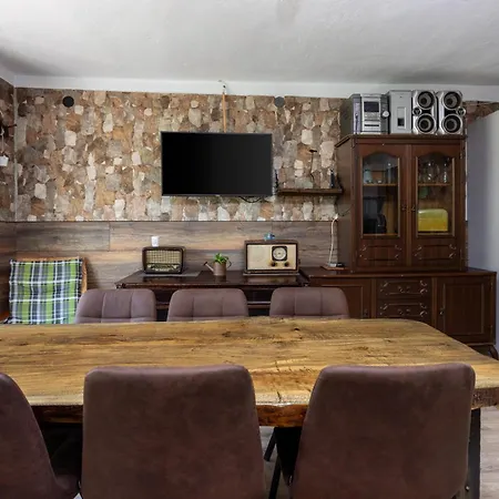Plavac Holiday home *